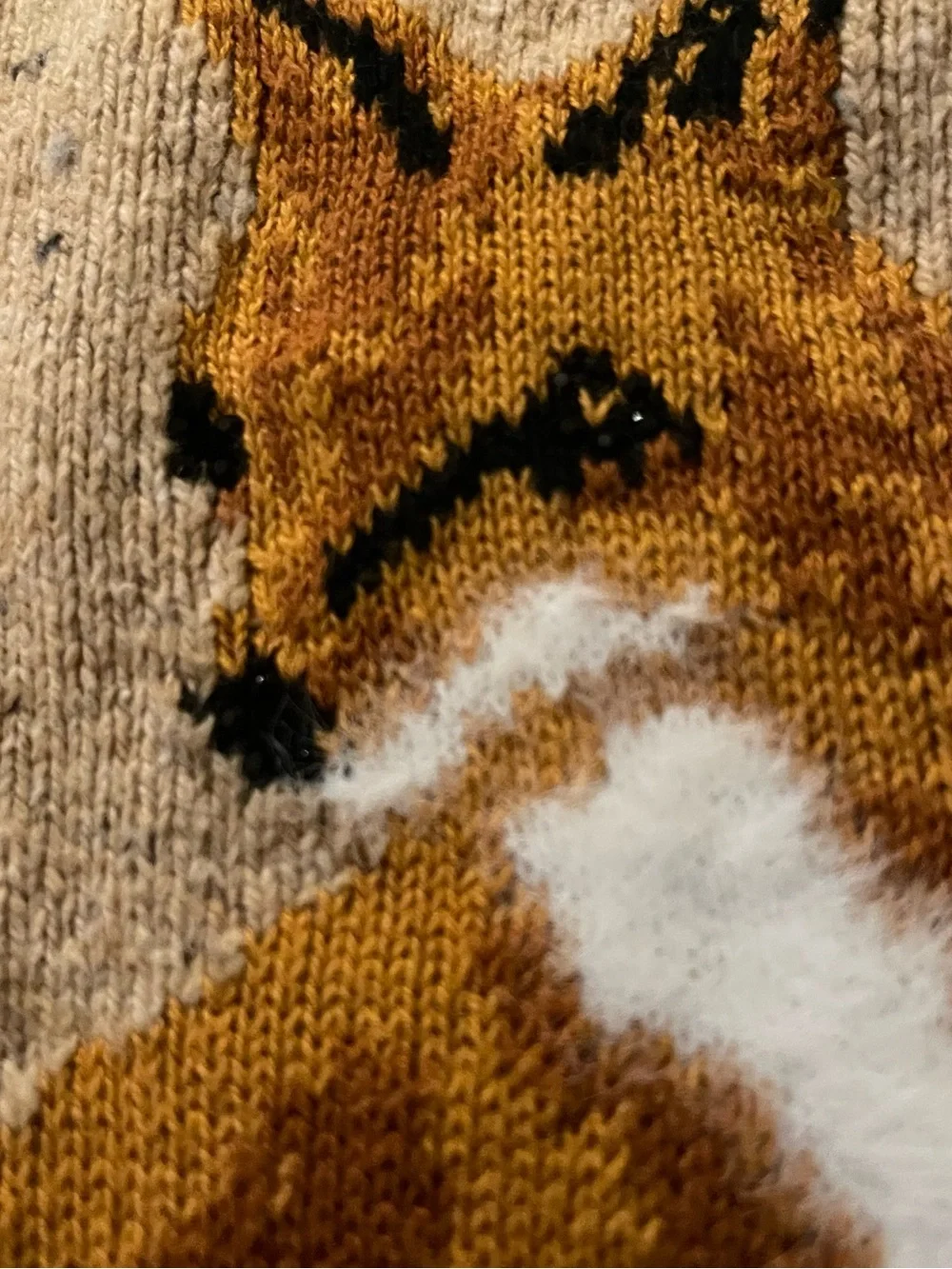 Karen Scott Beige Crewneck Sweater with Fox Intarsia